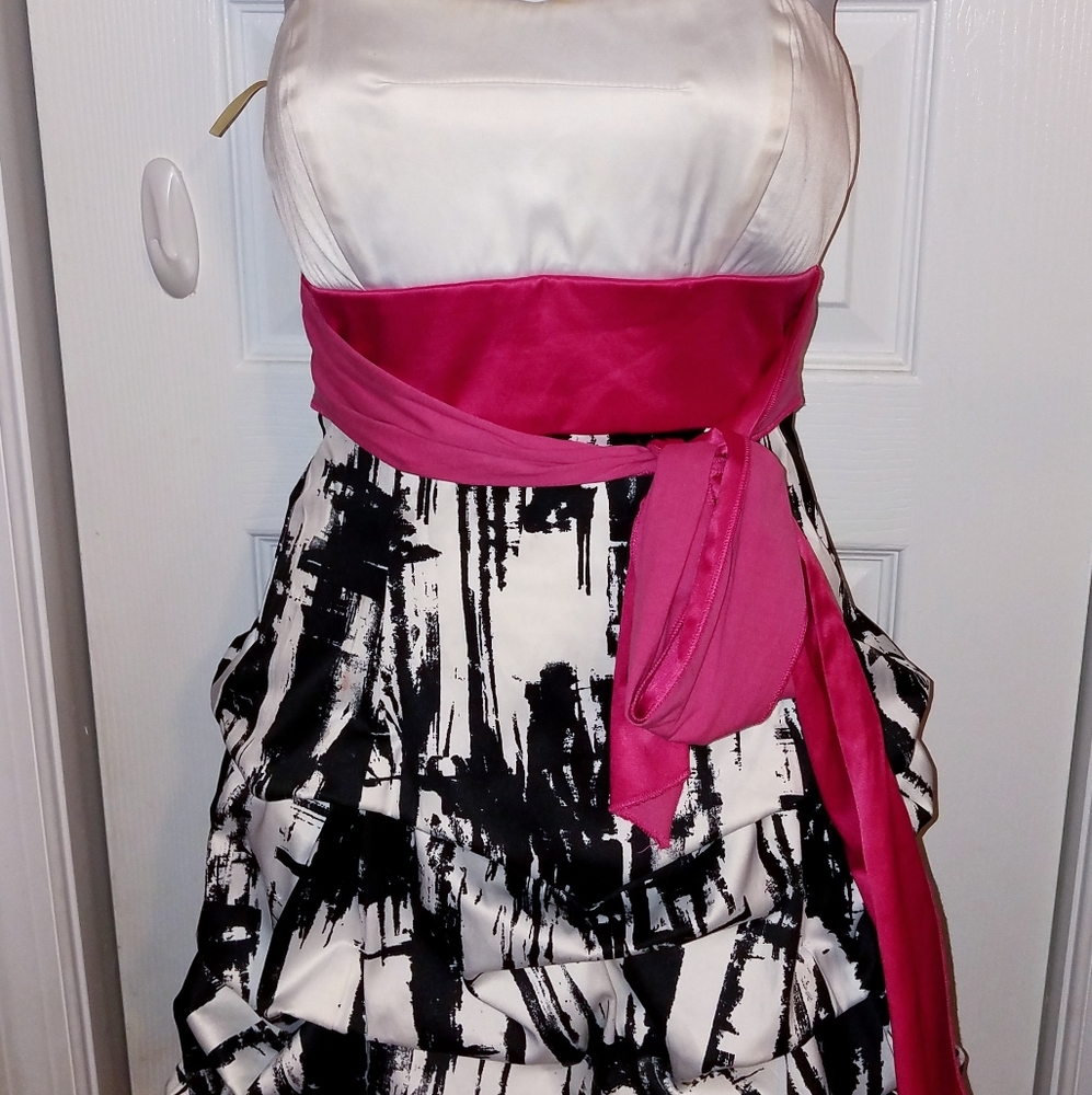 Strapless paint splattered party dress